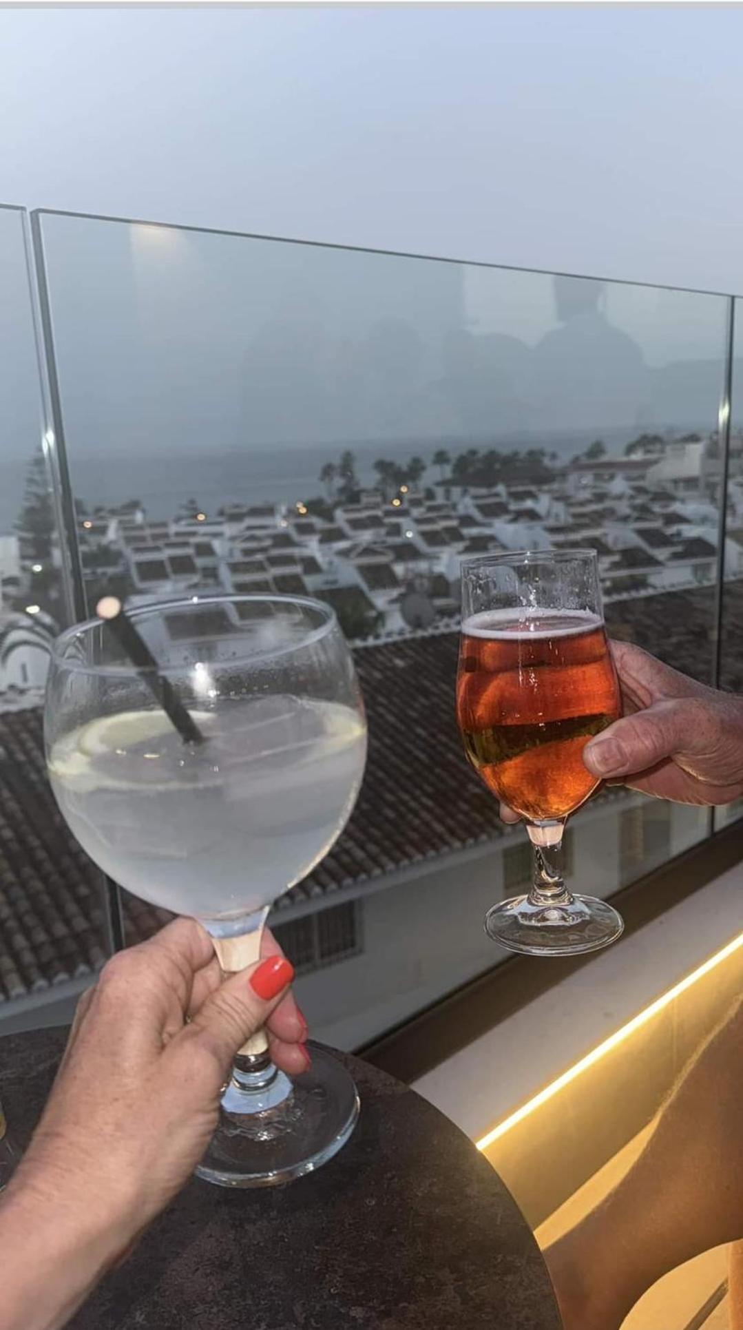 The Orange House Boutique Hotel And Upstairs Rooftop Bar Center Of La Cala De Mijas 100M From The Beach Exterior photo