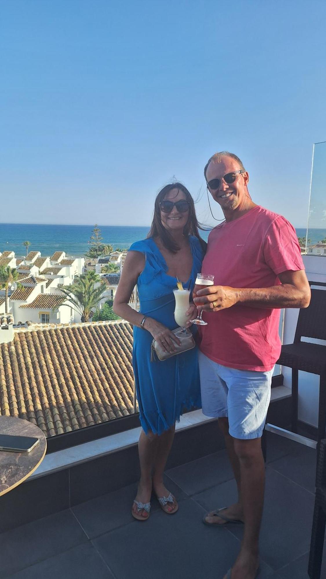 The Orange House Boutique Hotel And Upstairs Rooftop Bar Center Of La Cala De Mijas 100M From The Beach Exterior photo